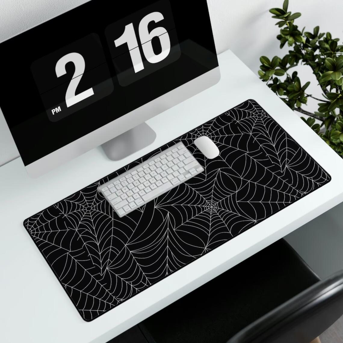 Long Cute Desk Mat Home Decor  - Desk Setup For Gaming 评论和价格